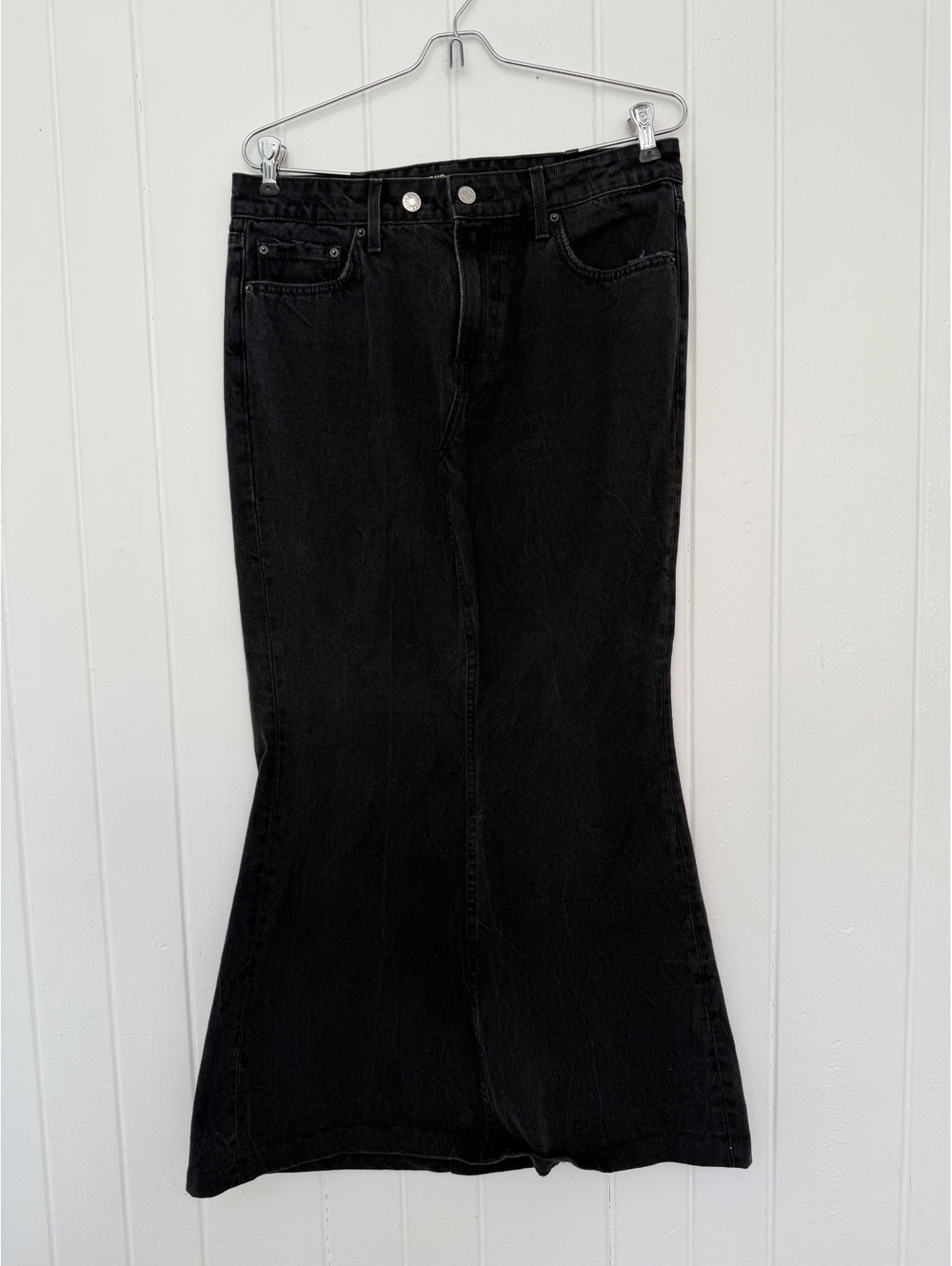 GRLFRD Black High-Waisted Flared Denim Skirt with Dual Button Closure Size 28